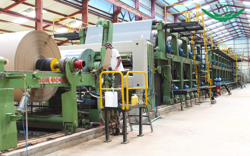 cuộn giấy tái chế