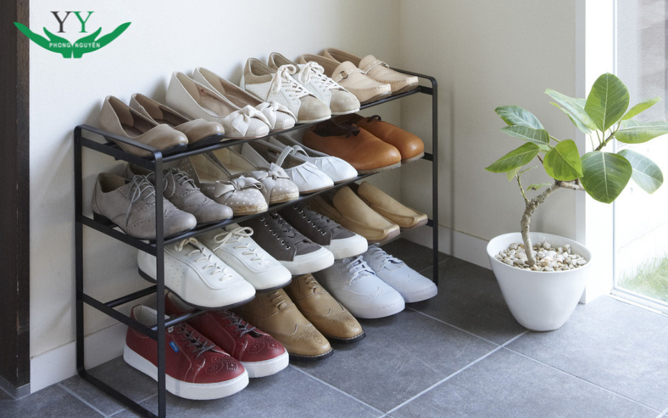 shoes rack