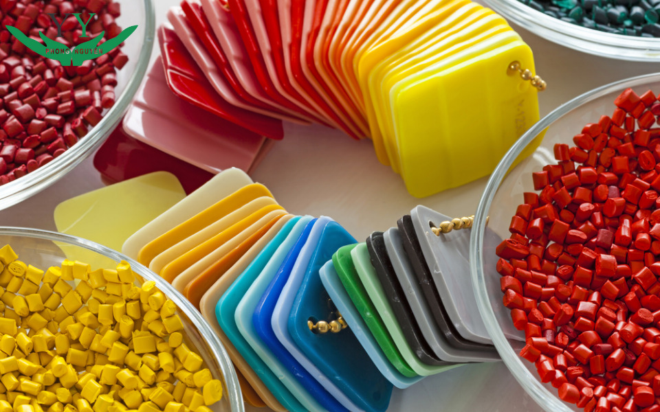 colors in the plastics industry