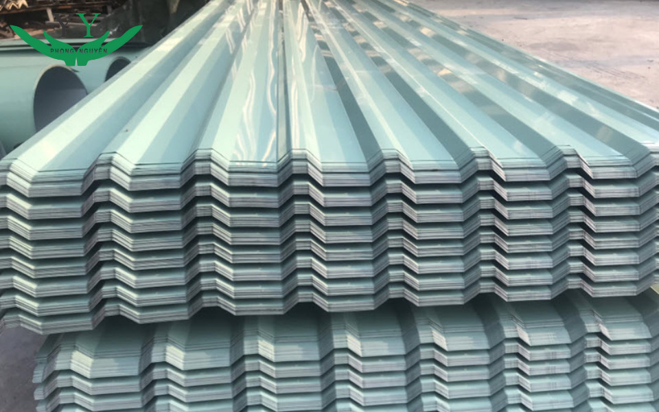 square corrugated sheet structure